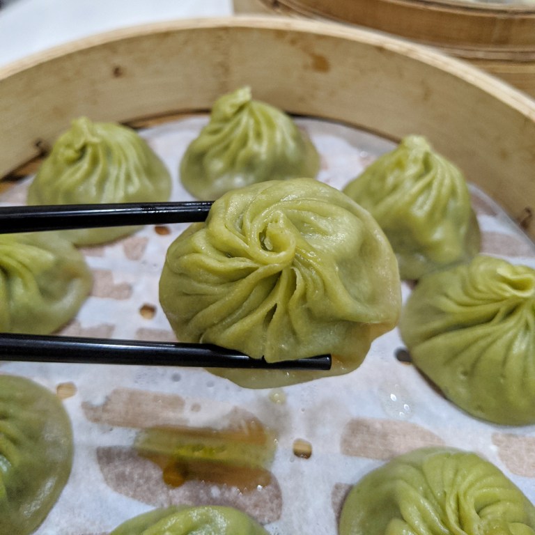 Oolong tea Xiao long baos